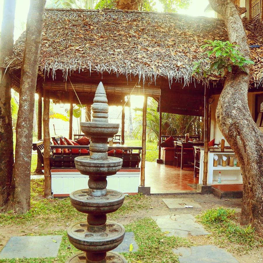 Les 3 Elephants Cherai Beach Exterior foto